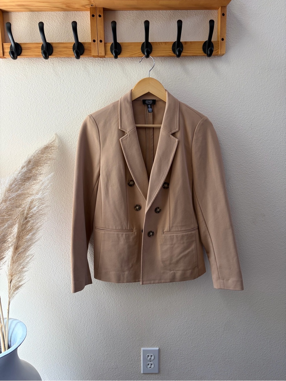 Jones New York Double-Breasted Beige Blazer